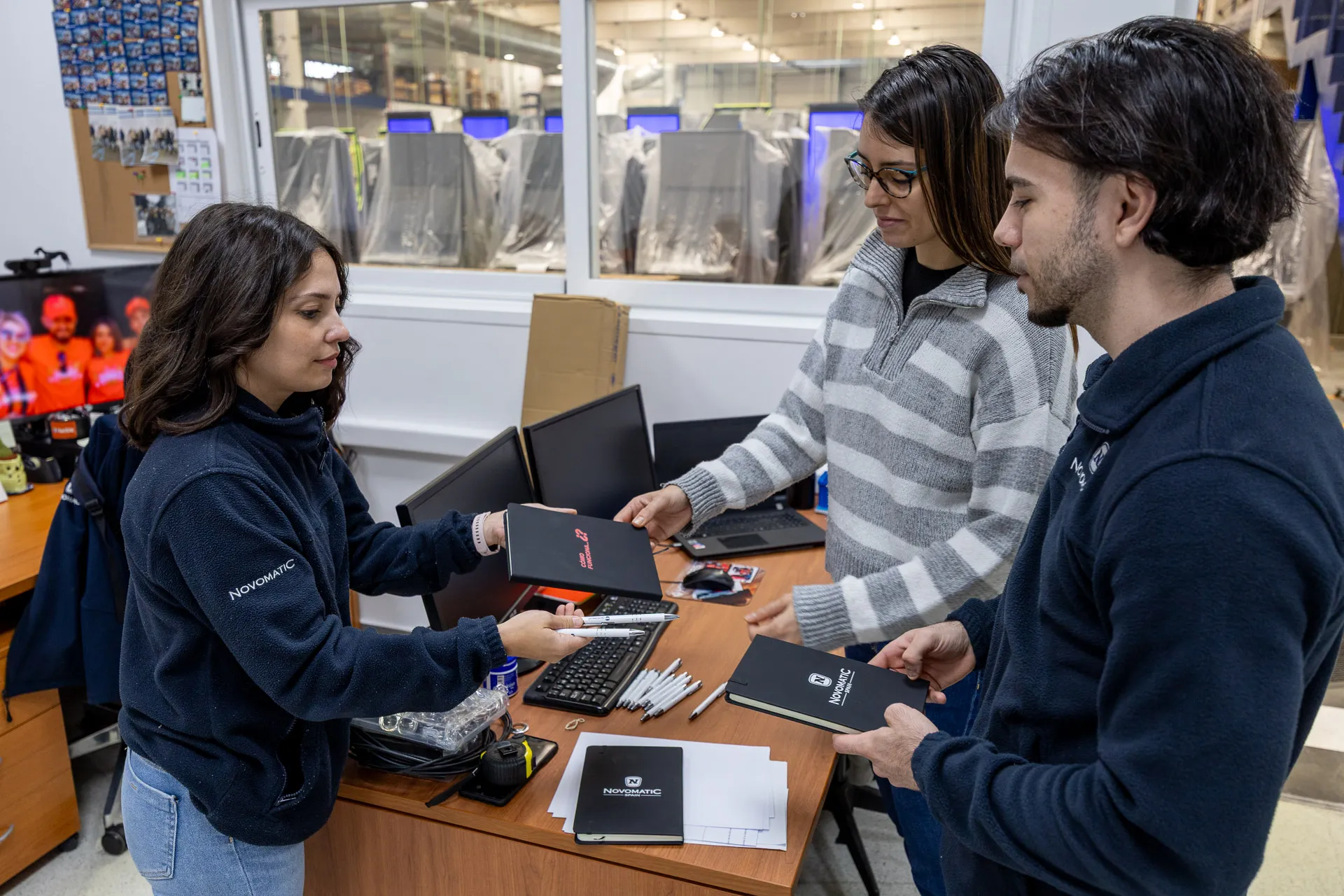 El equipo de Compras colabora con Marketing para el merchandising de NOVOMATIC Spain